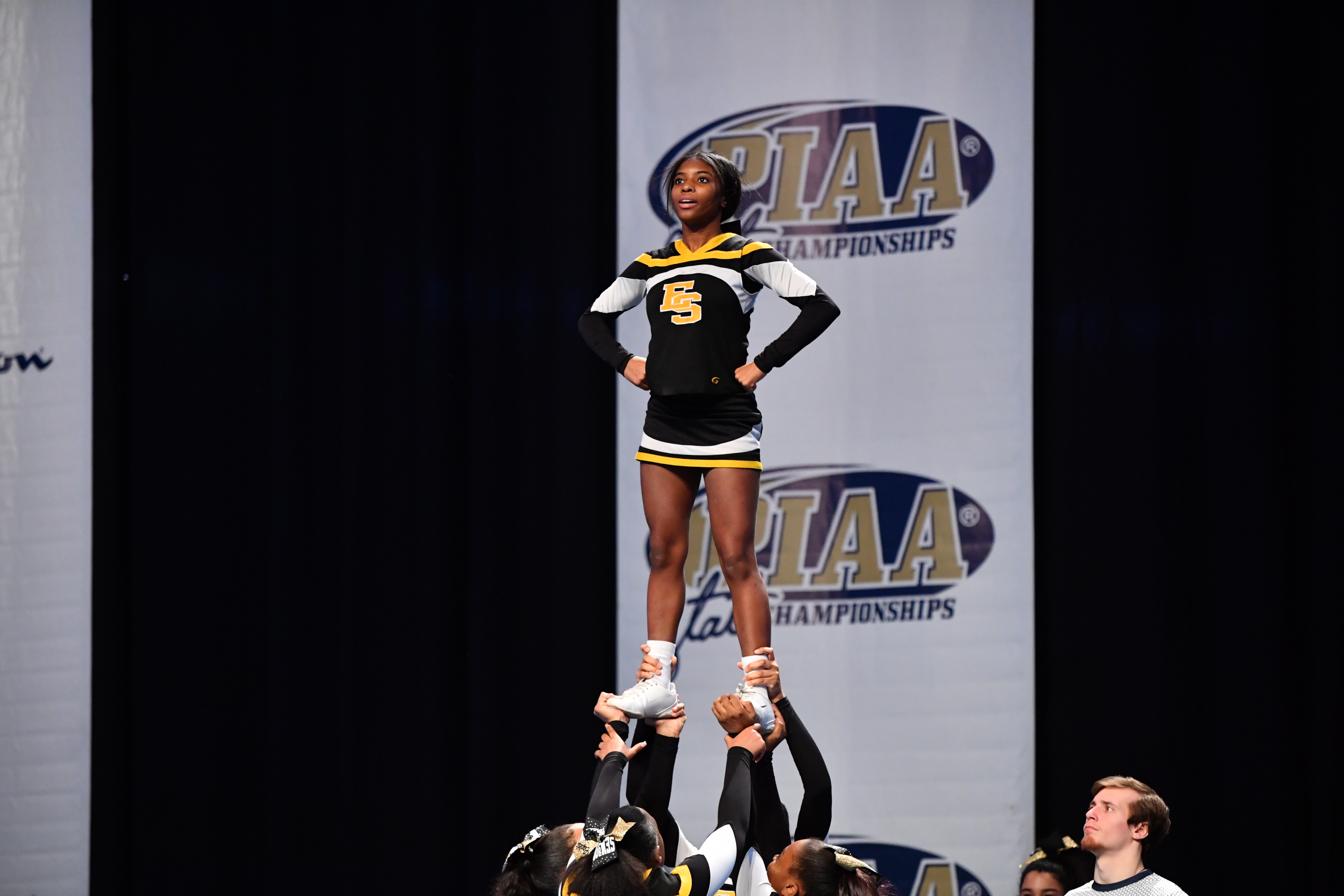 Carver Cheerleaders at States [PHOTOS] - Carver Engineering and Science
