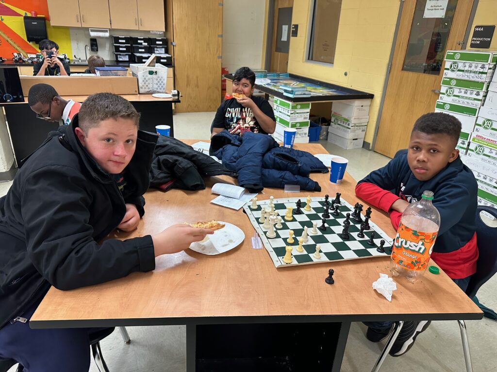 Strategy plus speed: Waukesha Chess Club hosts 22nd annual speed chess  tournament, Waukesha Co. News